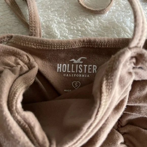 hollister scrunch top - Picture 3 of 3